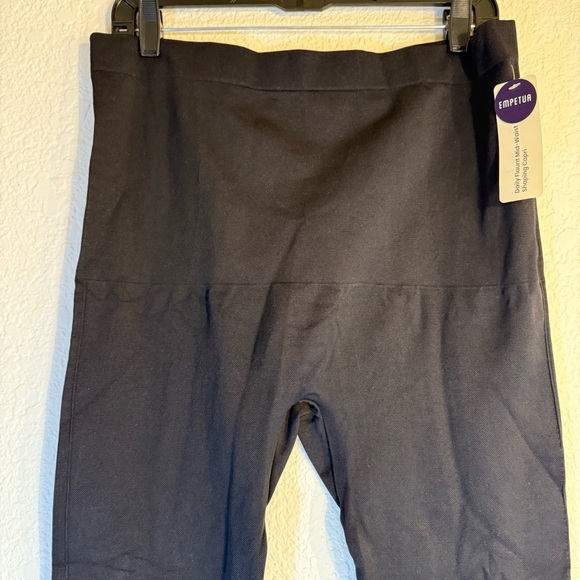Shapermint Size 3XL Daily Flaunt Mid-waist shaping capri black. NWT - Picture 2 of 9